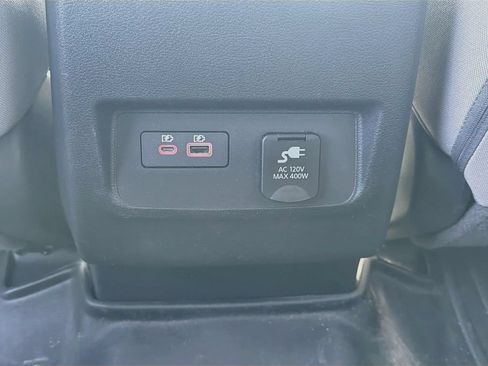 Used 2022 Nissan Frontier SV AWD/4WD image 26