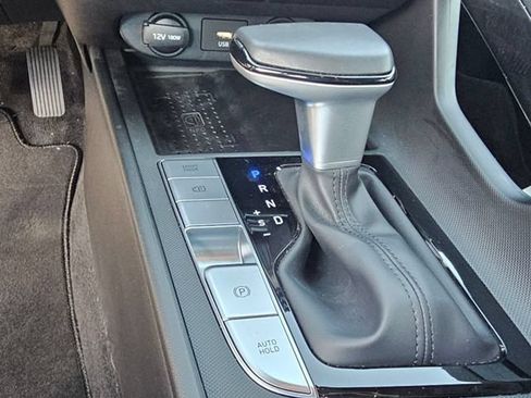 Used 2021 Hyundai Elantra SEL w/ Convenience + Premium Package FWD image 14