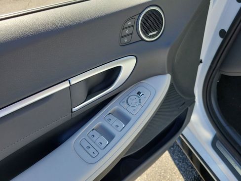 New 2026 Hyundai Sonata Limited FWD image 17