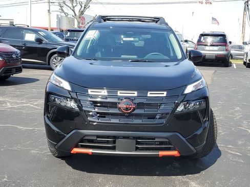 New 2026 Nissan Rogue SV AWD/4WD image 2