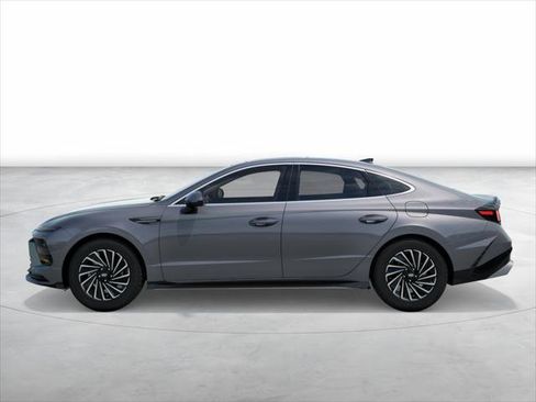 New 2026 Hyundai Sonata SEL image 3