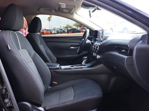 Used 2021 Nissan Sentra SV FWD image 34