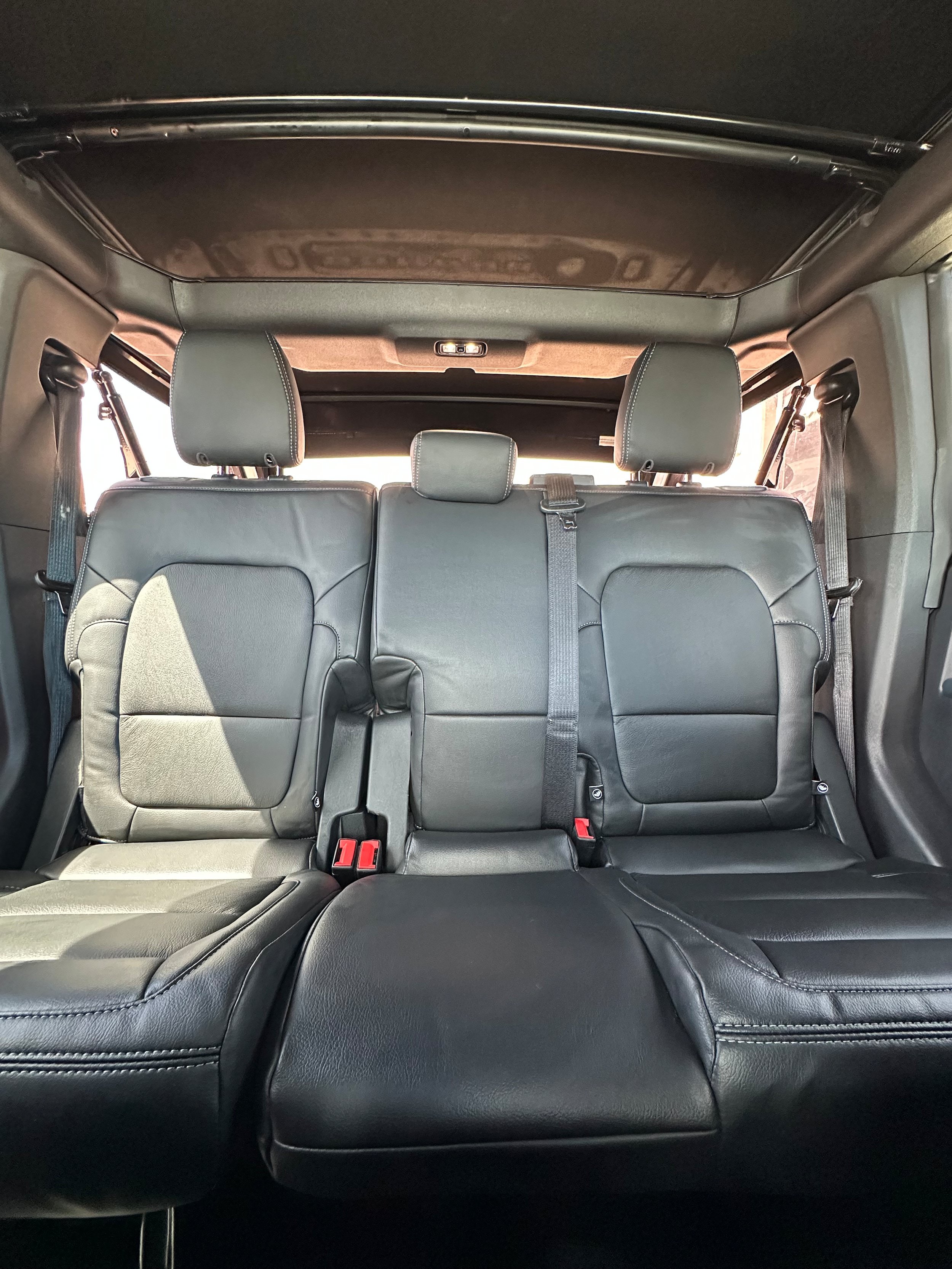 Used 2023 Ford Bronco Outer Banks w/ Sasquatch Package AWD/4WD image 22
