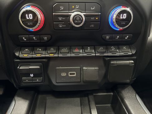 Used 2019 GMC Sierra 1500 Denali image 50