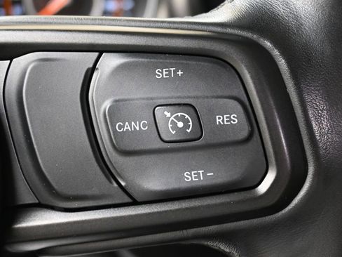 Used 2020 Jeep Gladiator Sport w/ Quick Order Package 24S image 26