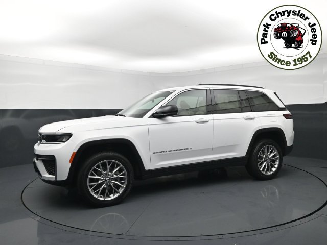 New 2027 Jeep Grand Cherokee Limited AWD/4WD image 2