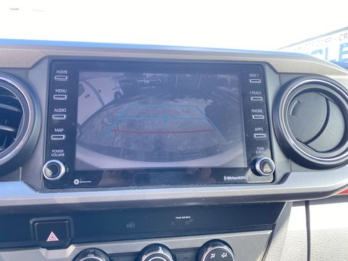 Used 2020 Toyota Tacoma SR5 image 13