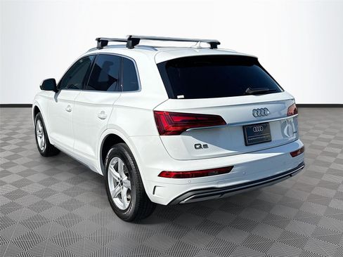 Certified 2023 Audi Q5 2.0T Premium w/ Convenience Package AWD/4WD image 5