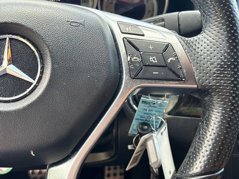 Used 2015 Mercedes-Benz E 400 Cabriolet image 19