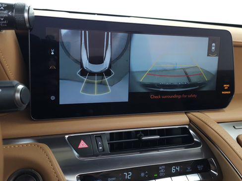 Used 2024 Lexus LC 500 Convertible w/ Touring Package image 30