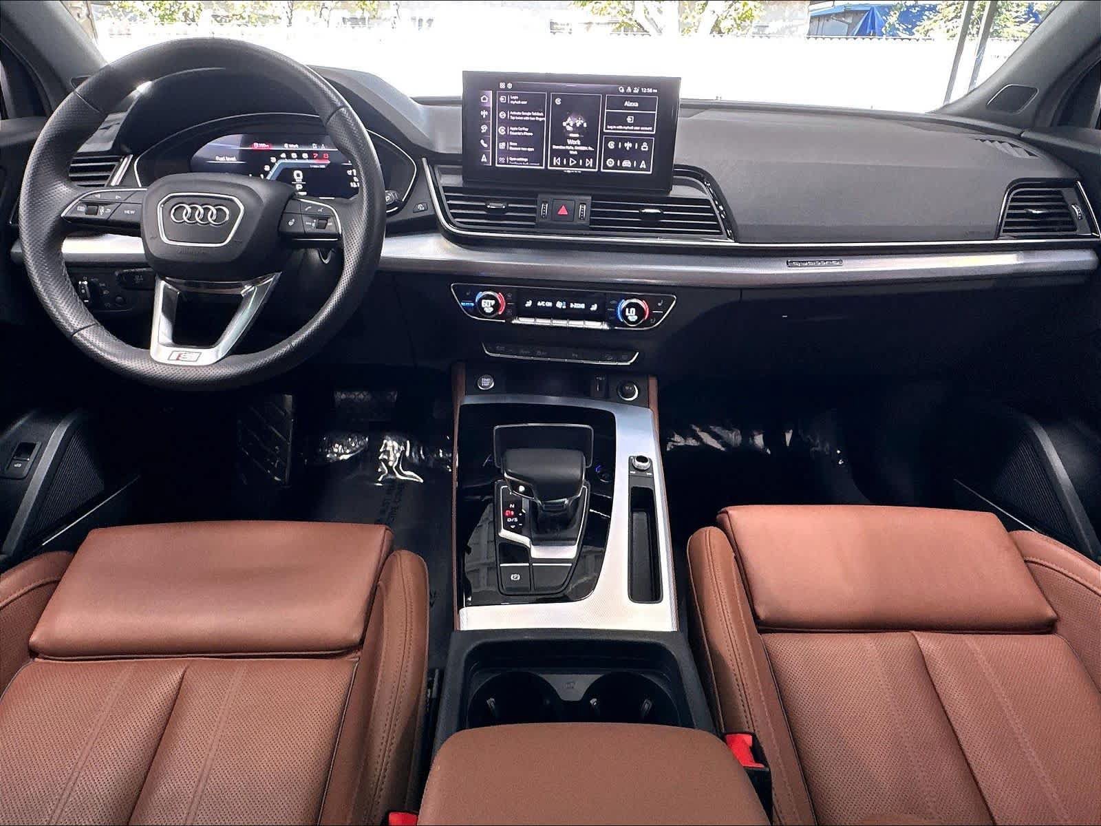 Used 2024 Audi Q5 2.0T Premium Plus w/ Premium Plus Package AWD/4WD image 10