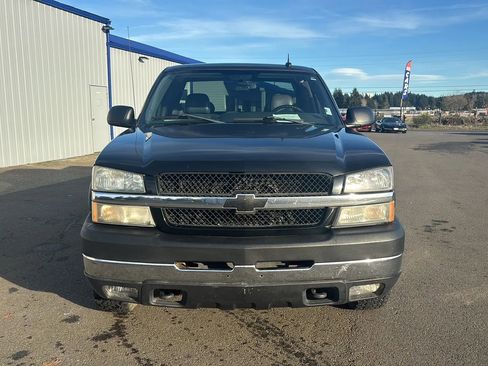 Used 2004 Chevrolet Silverado 2500 LT w/ Skid Plate Package image 8