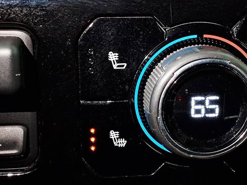 Used 2022 Chevrolet Silverado 1500 LT Trail Boss w/ LT Trail Boss Premium Package image 6