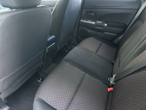 Used 2019 Mitsubishi Outlander Sport ES AWD/4WD image 11