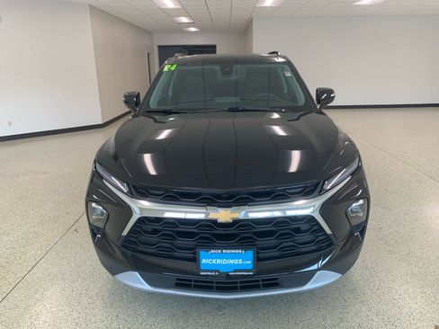 Used 2024 Chevrolet Blazer LT image 4