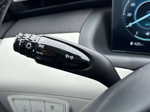 Used 2024 Hyundai Tucson Limited image 10