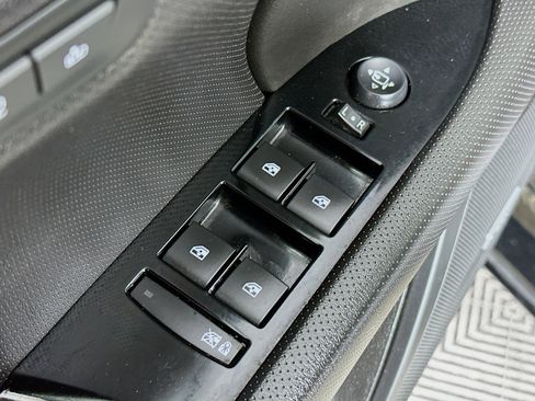 Used 2018 Cadillac XTS Luxury image 17