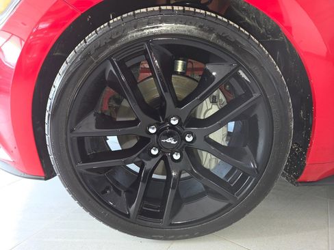 Used 2016 Ford Mustang GT Premium RWD image 13