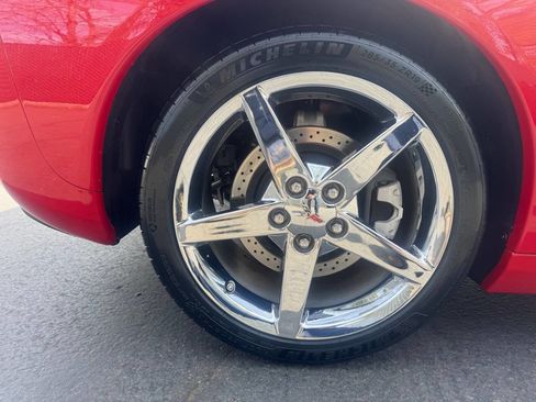 Used 2008 Chevrolet Corvette Coupe w/ Preferred Equipment Group image 17