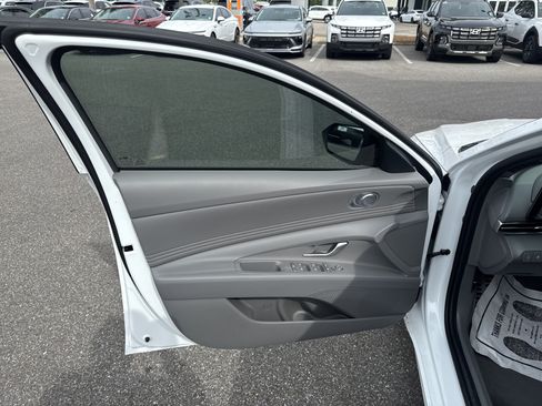 New 2026 Hyundai Elantra Sport FWD image 7