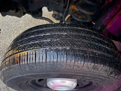 Used 2015 Ford F250 XL w/ Power Equipment Group image 19