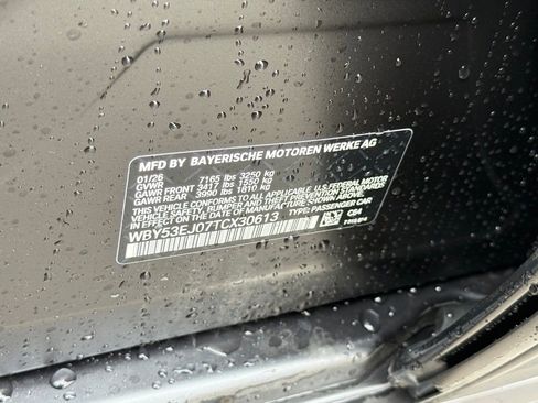 New 2026 BMW i7 xDrive60 image 26