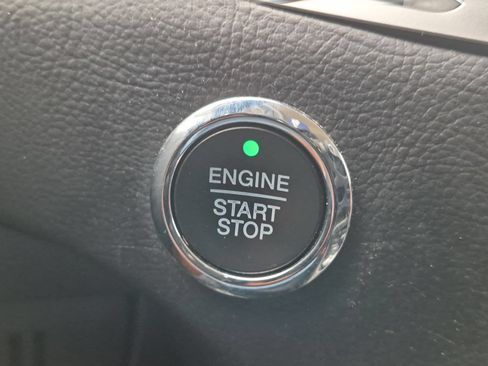 Used 2020 Ford Edge SEL AWD/4WD image 16