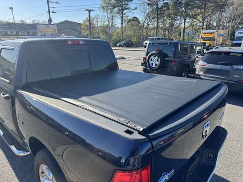 Used 2016 RAM 1500 Big Horn AWD/4WD image 9