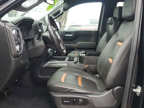 Used 2020 GMC Sierra 1500 AT4 w/ AT4 Premium Package image 4