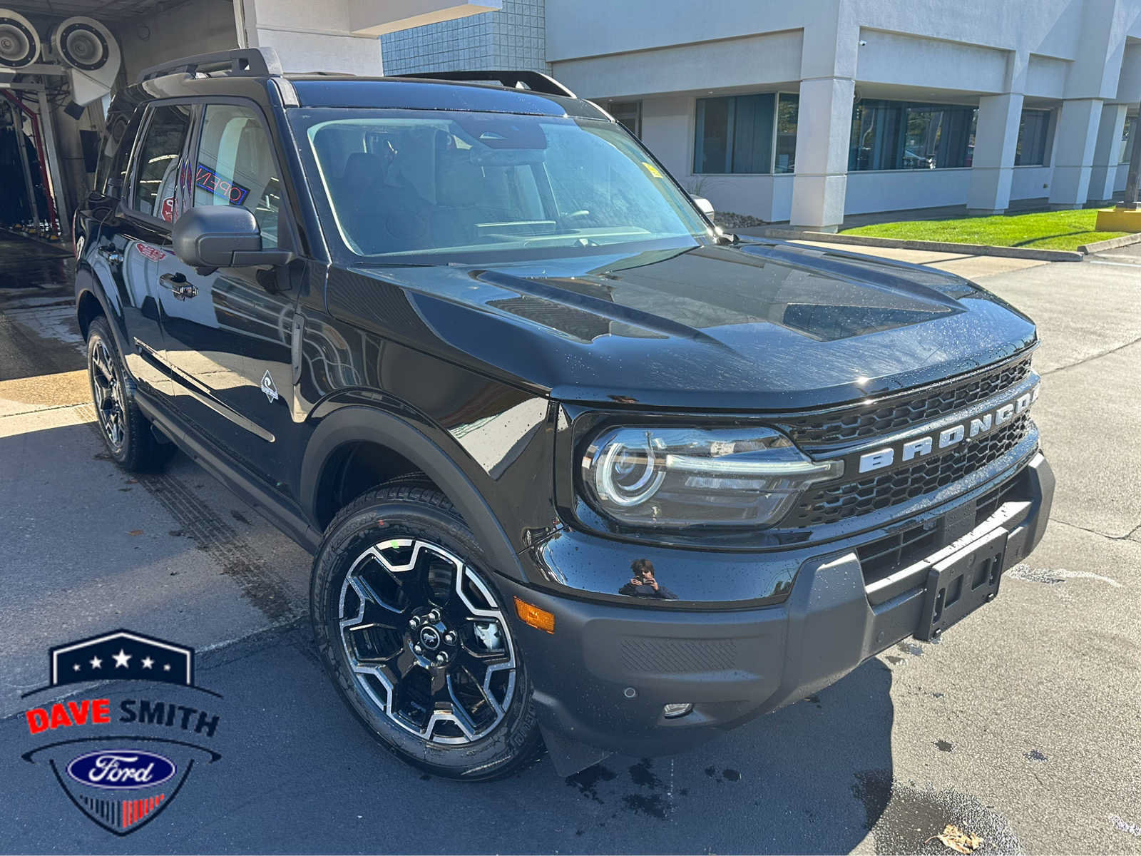 New 2026 Ford Bronco Sport Outer Banks w/ Outer Banks Tech Package+ AWD/4WD image 1