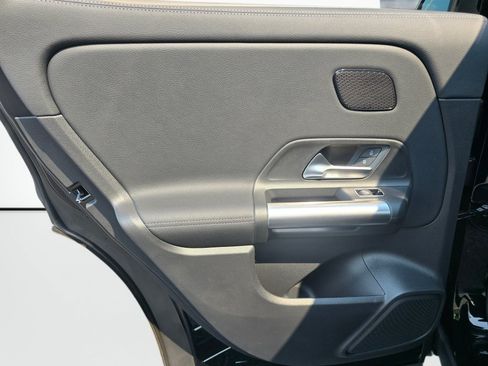 New 2026 Mercedes-Benz GLA 250 4MATIC image 19