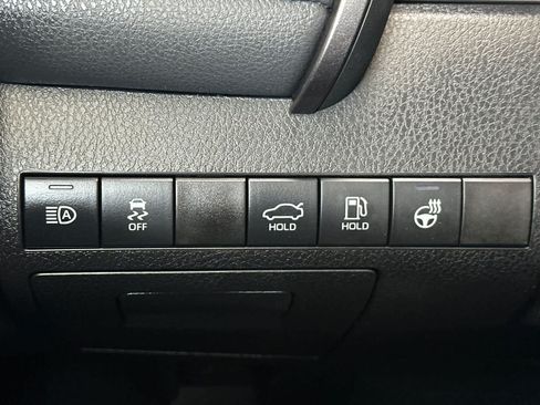 Used 2022 Toyota Camry XLE w/ Navigation Upgrade Package AWD/4WD image 30