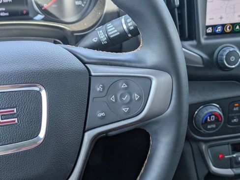 Certified 2024 GMC Terrain AT4 w/ Infotainment Package II AWD/4WD image 17