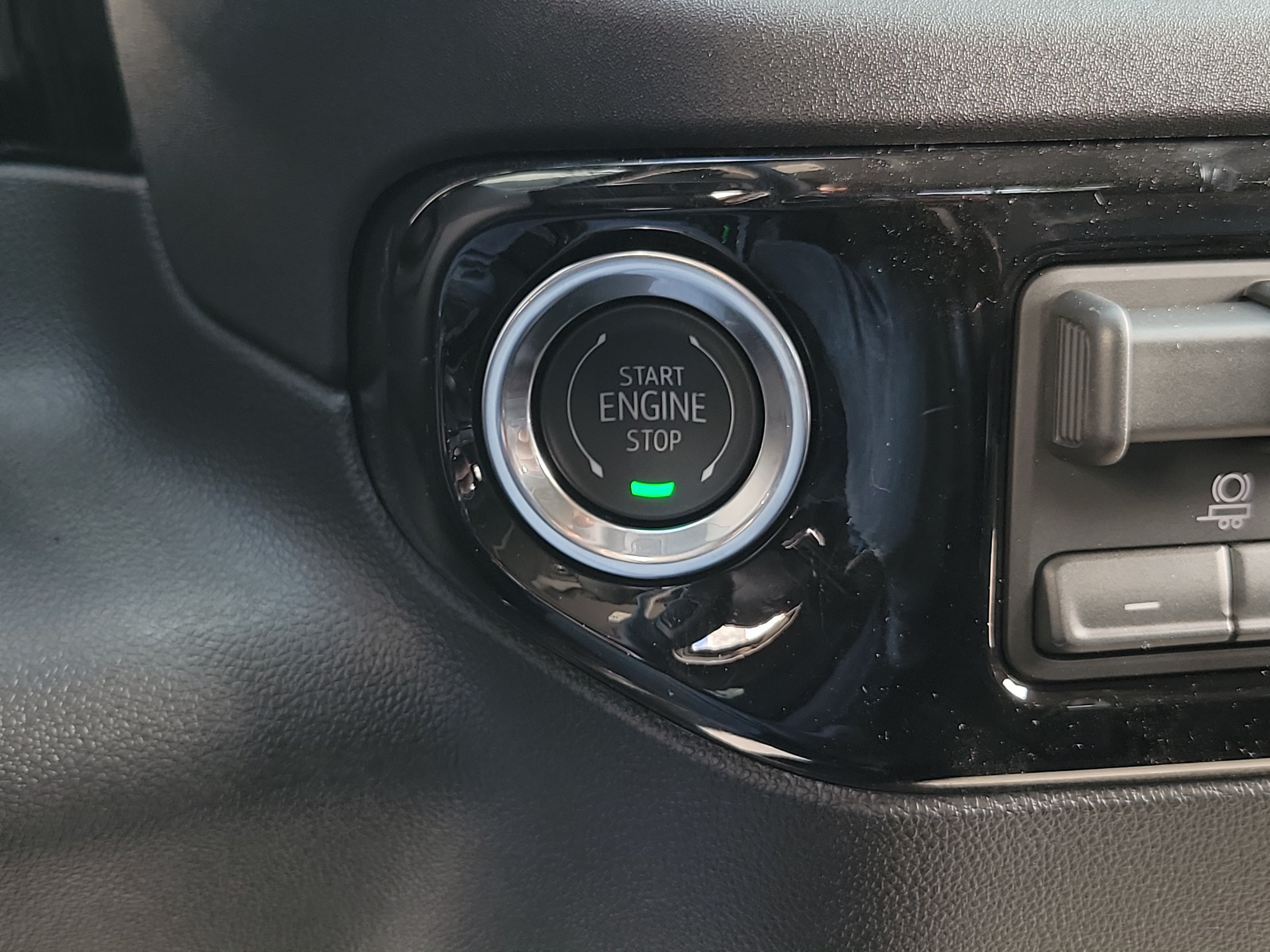 New 2026 GMC Sierra 1500 SLE AWD/4WD image 30