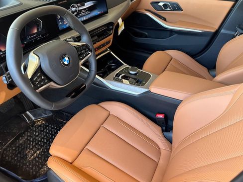 Used 2026 BMW 330i Sedan w/ Premium Package RWD image 4