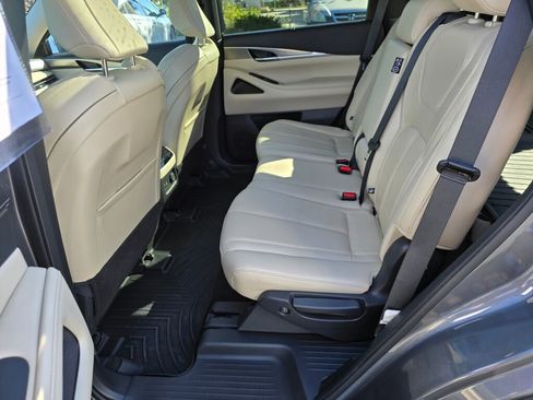 Certified 2023 INFINITI QX60 Luxe w/ Cargo Package image 16