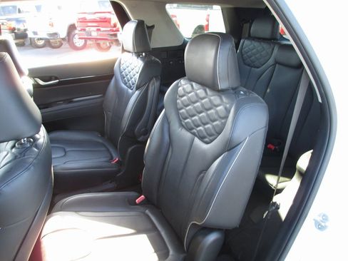 Used 2021 Hyundai Palisade Limited image 20
