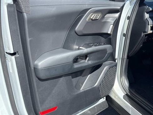 New 2027 Kia Telluride S image 9