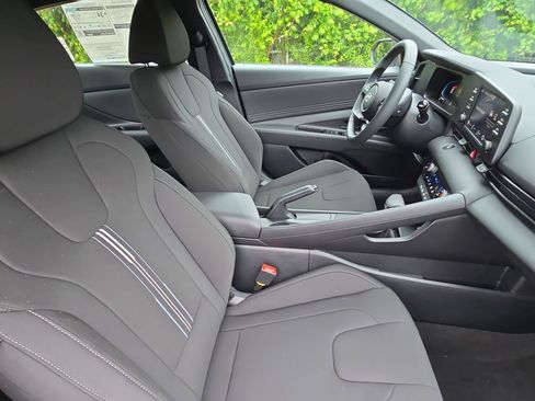 New 2026 Hyundai Elantra Sport w/ Cargo Package FWD image 10