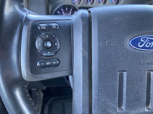 Used 2011 Ford F350 Lariat w/ FX4 4X4 Off-Road Pkg image 21