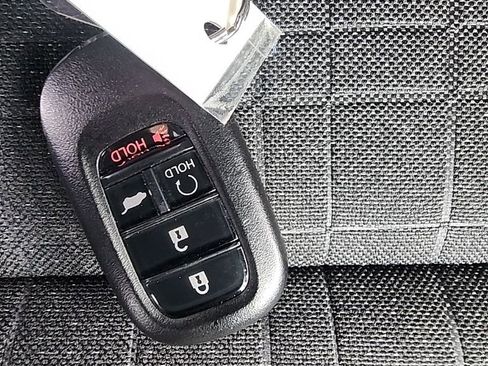 Certified 2025 Honda HR-V Sport image 33