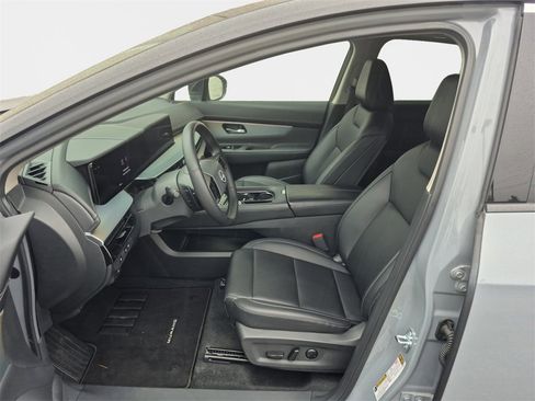 Used 2025 Nissan Murano SL image 12