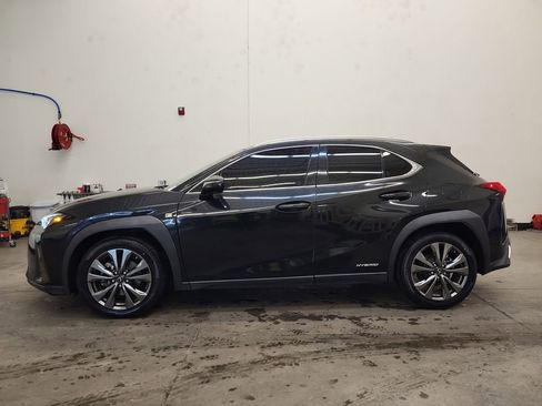 Used 2020 Lexus UX 250h F Sport w/ F Sport Premium Package AWD/4WD image 7