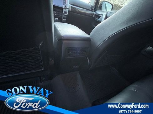 Used 2022 Toyota 4Runner Limited image 19
