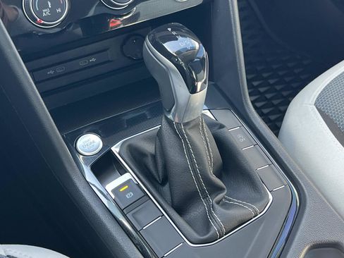 Certified 2025 Volkswagen Taos S image 15