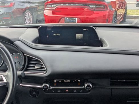 Used 2023 MAZDA CX-30 AWD 2.5 S w/ Preferred Package image 17