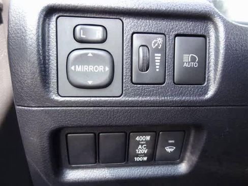 Used 2024 Toyota 4Runner TRD Off-Road Premium image 20