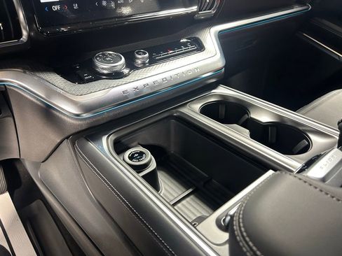 New 2026 Ford Expedition Max Platinum AWD/4WD image 27