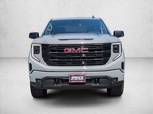 Used 2024 GMC Sierra 1500 Elevation AWD/4WD image 3