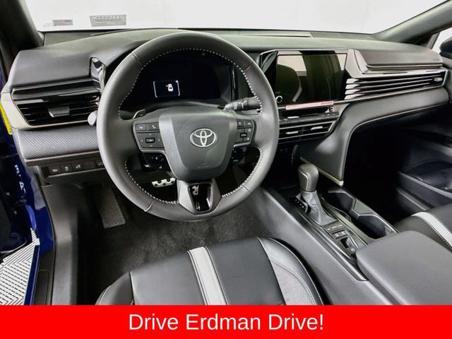 Used 2026 Toyota Camry SE FWD image 7